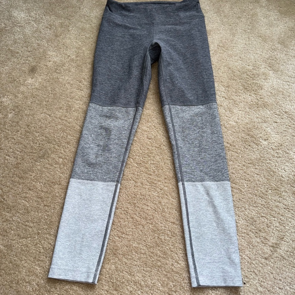 Outdoor Voices Leggings - Picture 2 of 5